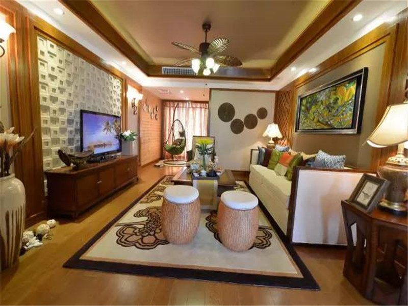 东南亚 三居 白领 旧房改造 小资 80后 客厅图片来自高度国际姚吉智在90平米东南亚风稳重典雅三居室的分享