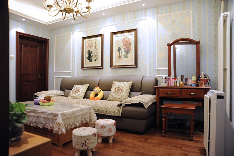 旧房改造 小资 80后 客厅图片来自徐春龙设计师在空间魔术师的分享