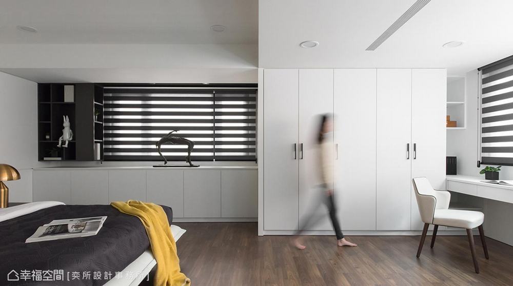 四居 现代 卧室图片来自幸福空间在老屋化身155平美型机能宅的分享