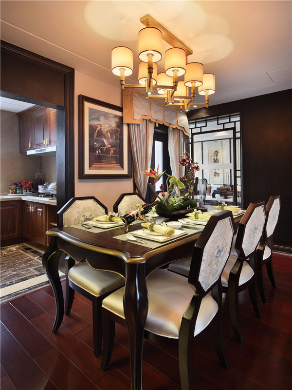 中式 四居 大户型 80后 小资 三居 餐厅图片来自高度国际姚吉智在185平米骨子里的中式情结的分享