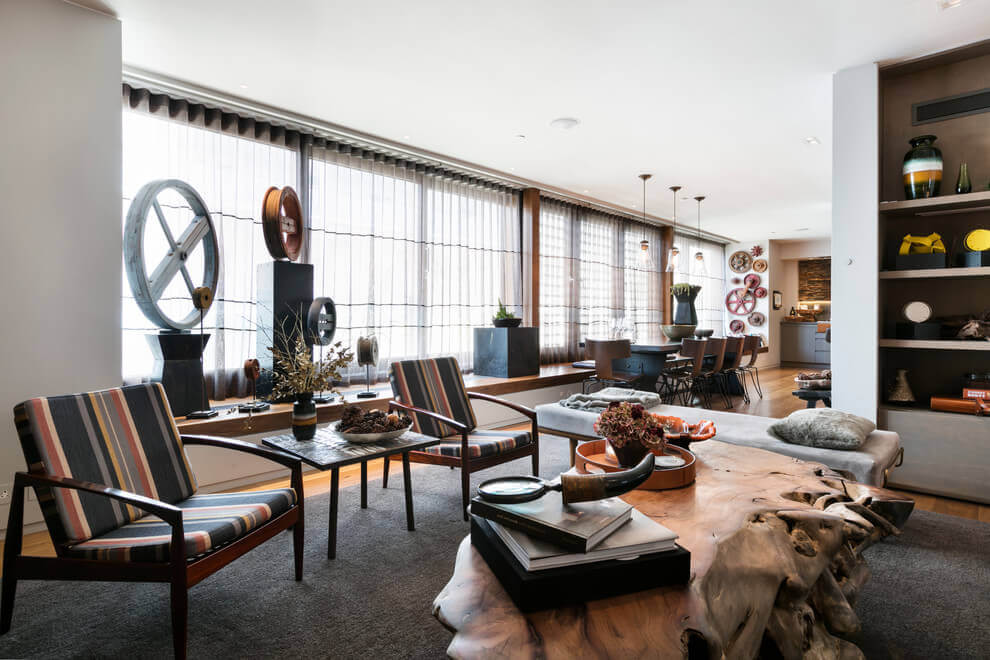 别墅 收纳 小资 客厅图片来自别墅设计师杨洋在现代休闲新贵族设计之风的分享
