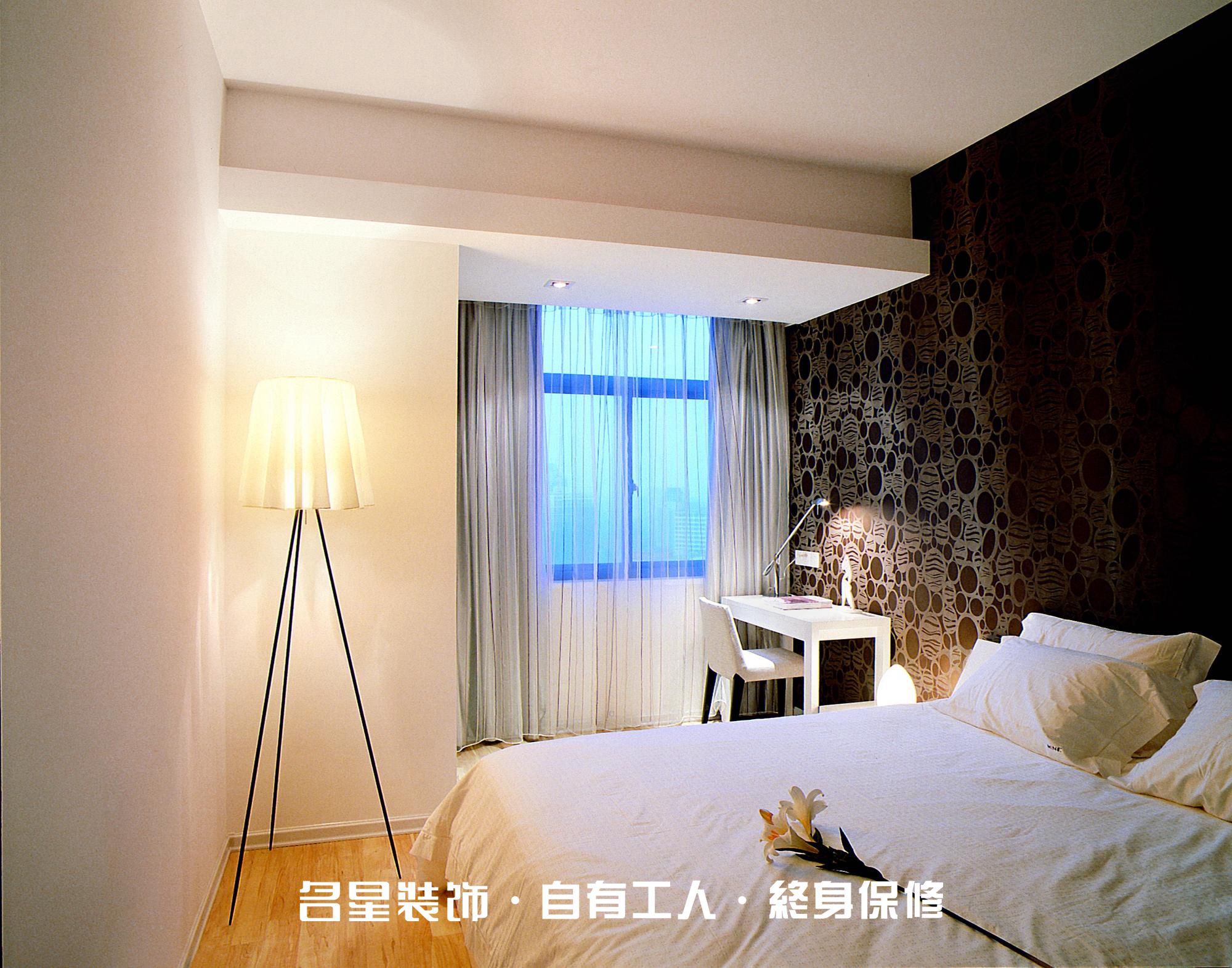 简约 二居 卧室图片来自名星装饰在福星惠誉东湖城的分享