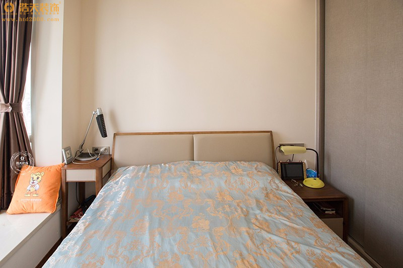简约 卧室图片来自深圳浩天装饰在浩天装饰电力花园-现代简约的分享