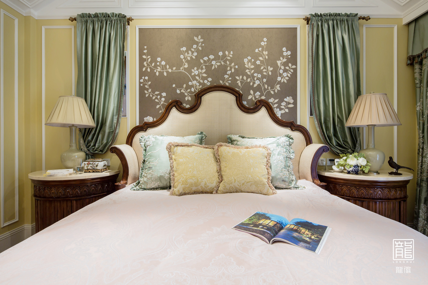 田园 别墅 白领 卧室图片来自龙徽设计在四月的爱丽丝的分享