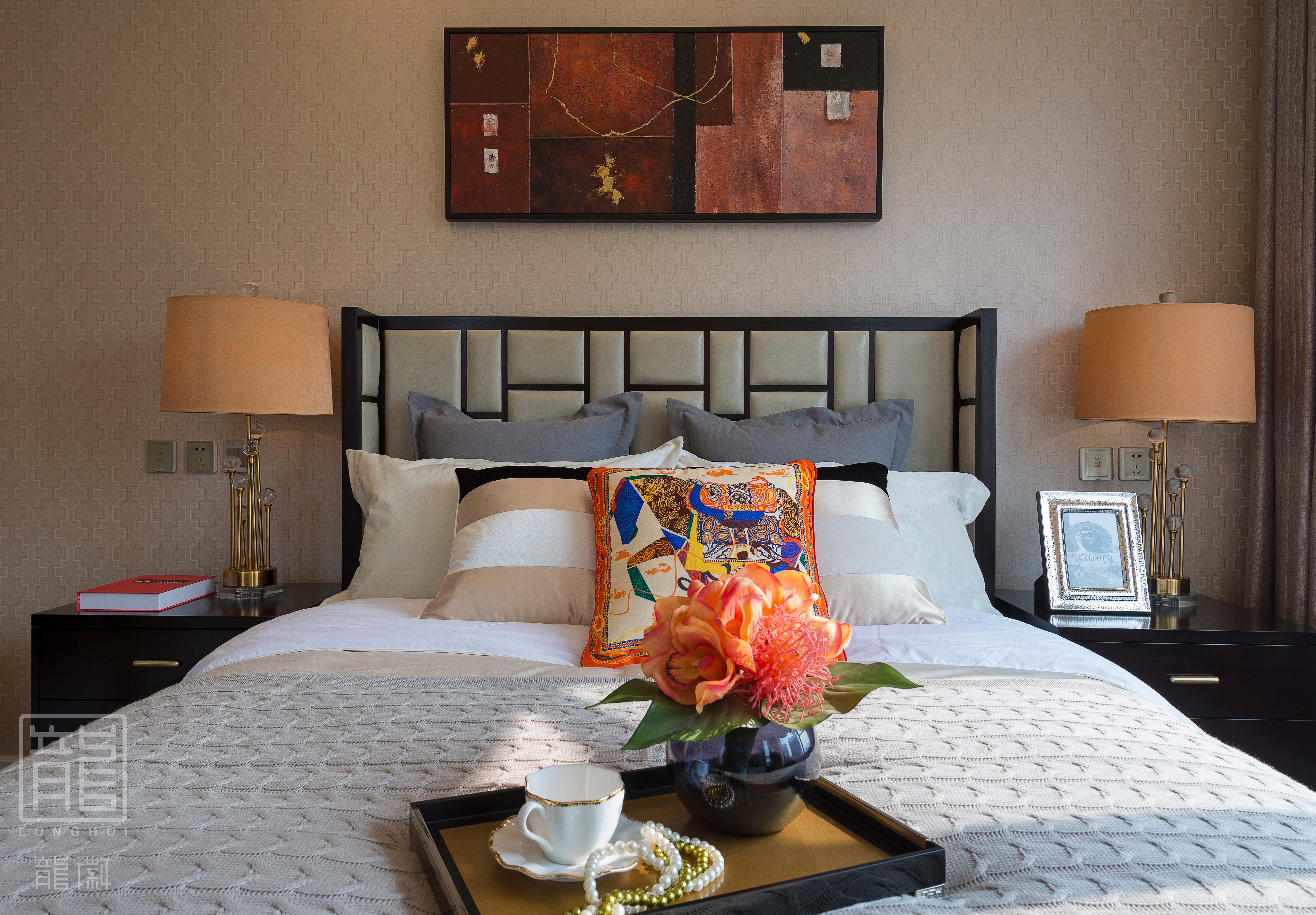 简约 别墅 白领 卧室图片来自龙徽设计在绝代风华的分享