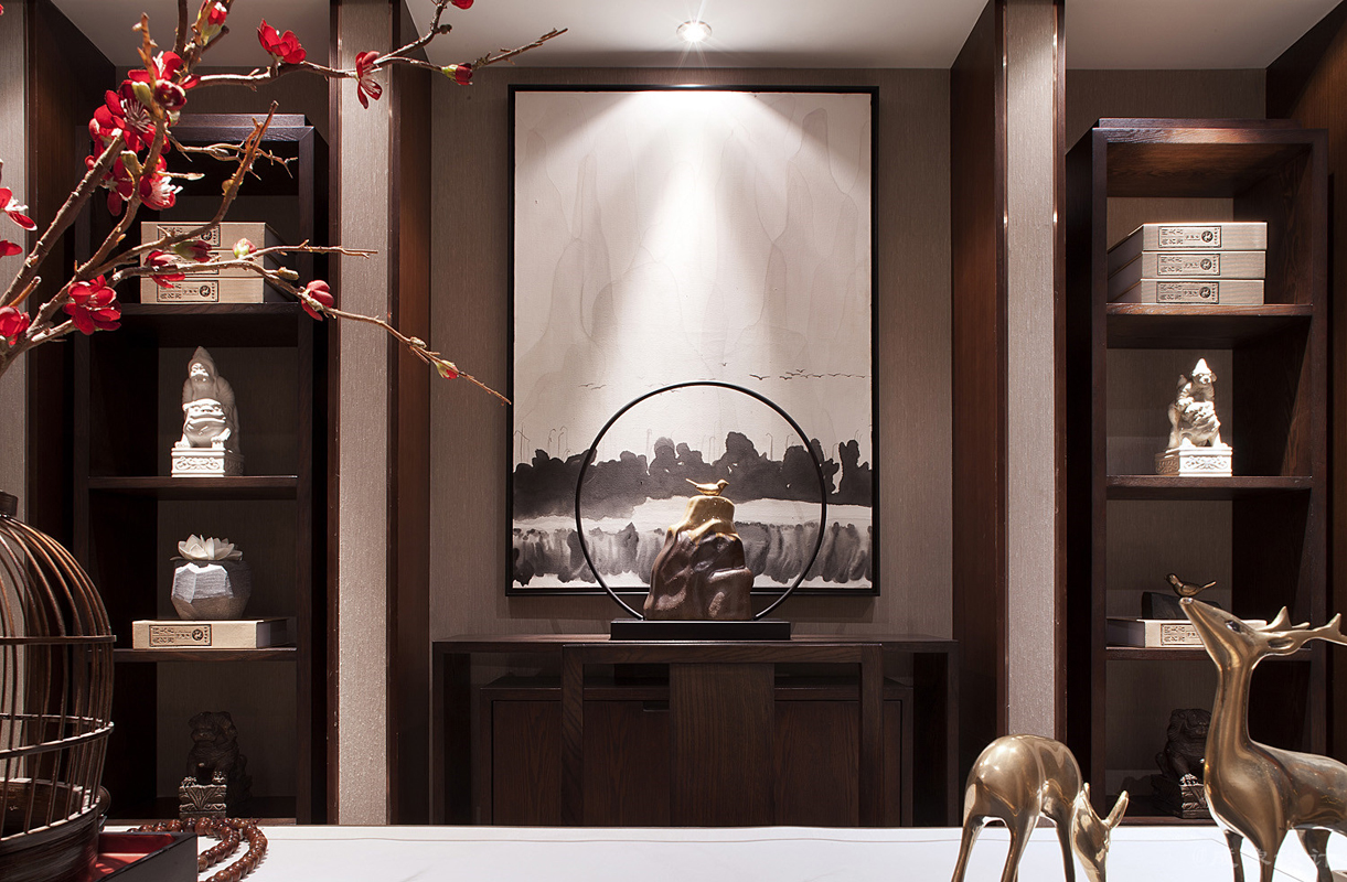 背景墙 玄关 客厅图片来自紫禁尚品国际装饰公司在新中式赏析，打造品质生活的分享
