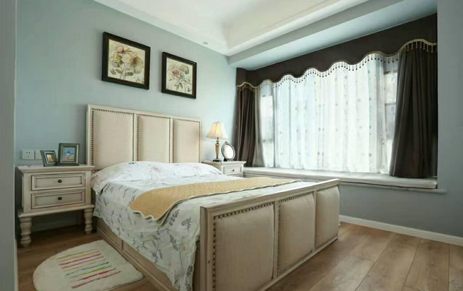 简约 三居 卧室图片来自成都乐豪斯装饰在锦湖林语现代简约风格装修的分享