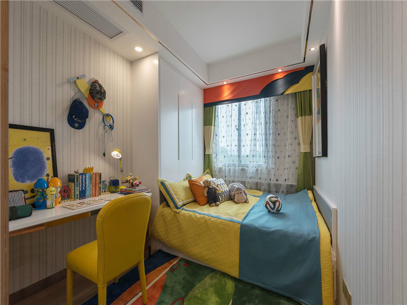 简约 现代 别墅 大户型 小资 80后 高帅富 儿童房图片来自高度国际姚吉智在230平米现代简约多彩素雅的生活的分享