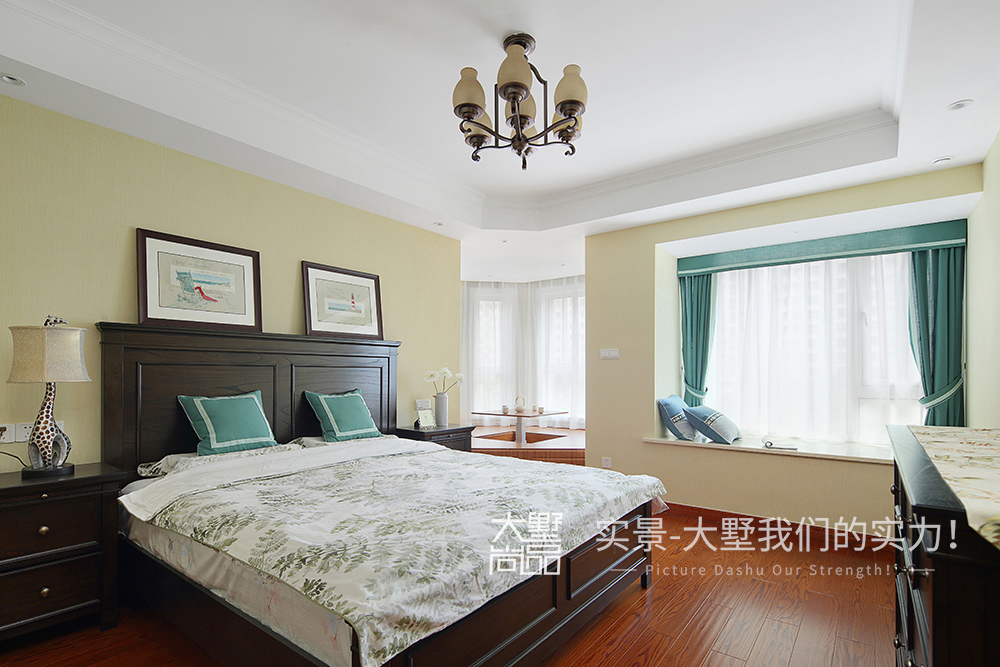 四居 卧室图片来自大墅尚品-由伟壮设计在缘分的天空·简美式温馨家的分享
