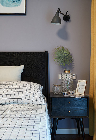 卧室图片来自家装大管家在100平北欧时尚3居 高颜值的舒适的分享