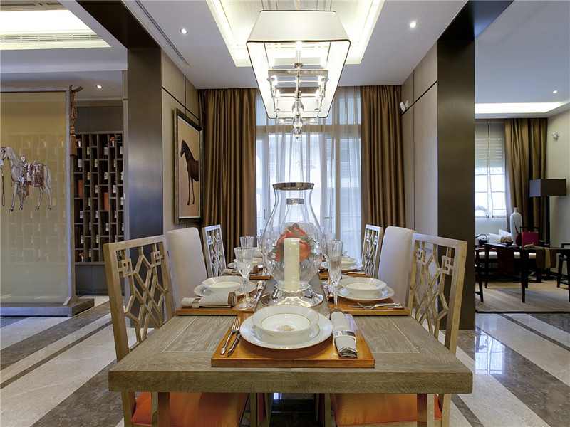 中式 四居 公寓 小资 80后 高帅富 餐厅图片来自高度国际姚吉智在163平米新中式浪漫东方尽显典雅的分享