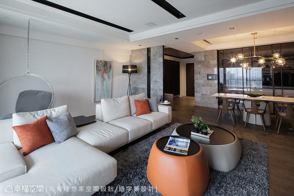 三居 现代 客厅图片来自幸福空间在客变省预算 152平空间感再放大的分享