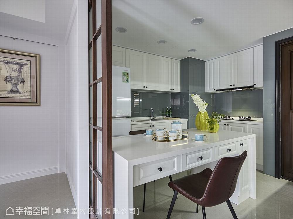 三居 美式 厨房图片来自幸福空间在99平彻底利用 美式靓亮机能宅的分享