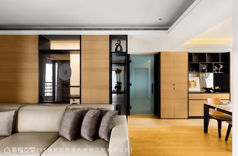 四居 现代 客厅图片来自幸福空间在贴合生活的设计132平暖心熟龄宅的分享