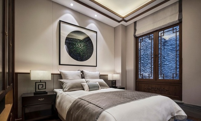 卧室图片来自重庆高度国际装饰工程有限公司在高屋林语堂-独栋415平方米的分享