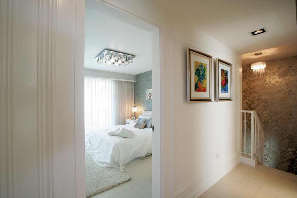 复式 卧室图片来自金煌装饰有限公司在欧式雅致风格的分享