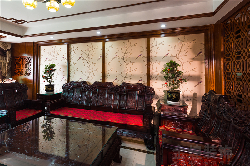 三居 客厅图片来自金煌装饰有限公司在《东方古韵》新中式风格的分享