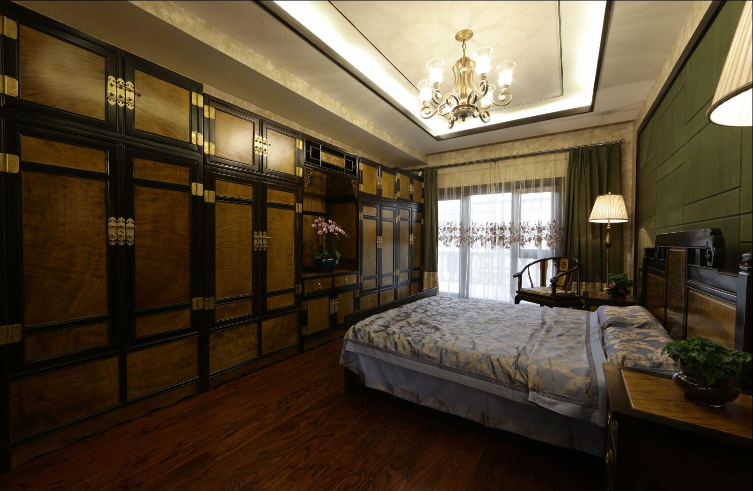 中星红庐 别墅装修 中式风格 腾龙设计 卧室图片来自腾龙设计在中星红庐别墅装修新中式风格设计的分享
