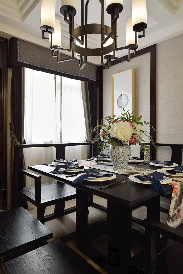餐厅图片来自新浪家居江西站在新中式别墅的分享