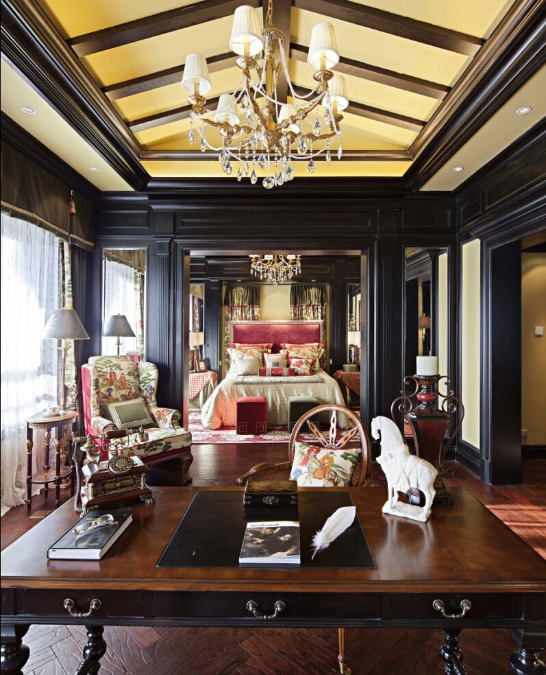 居礼别墅 美式古典 腾龙设计 客厅图片来自腾龙设计在青浦居礼别墅装修美式古典风格的分享