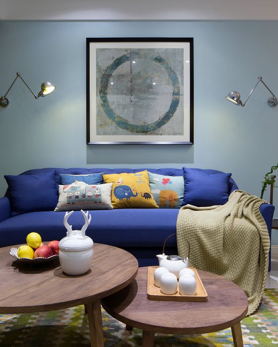 简约 现代 二居 客厅图片来自小蜗置家装饰在南湖左岸71.37现代风格的分享
