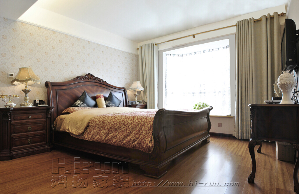 卧室图片来自鸿扬家装武汉分公司在南湖山庄别墅-鸿扬家装的分享