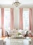 窗帘是很好的发表声明和增亮的房间。如果你想添加一些纹理和颜色的房间改变你的窗帘为浅粉红色的。这样会给空间带来柔和，还能提供颜色。