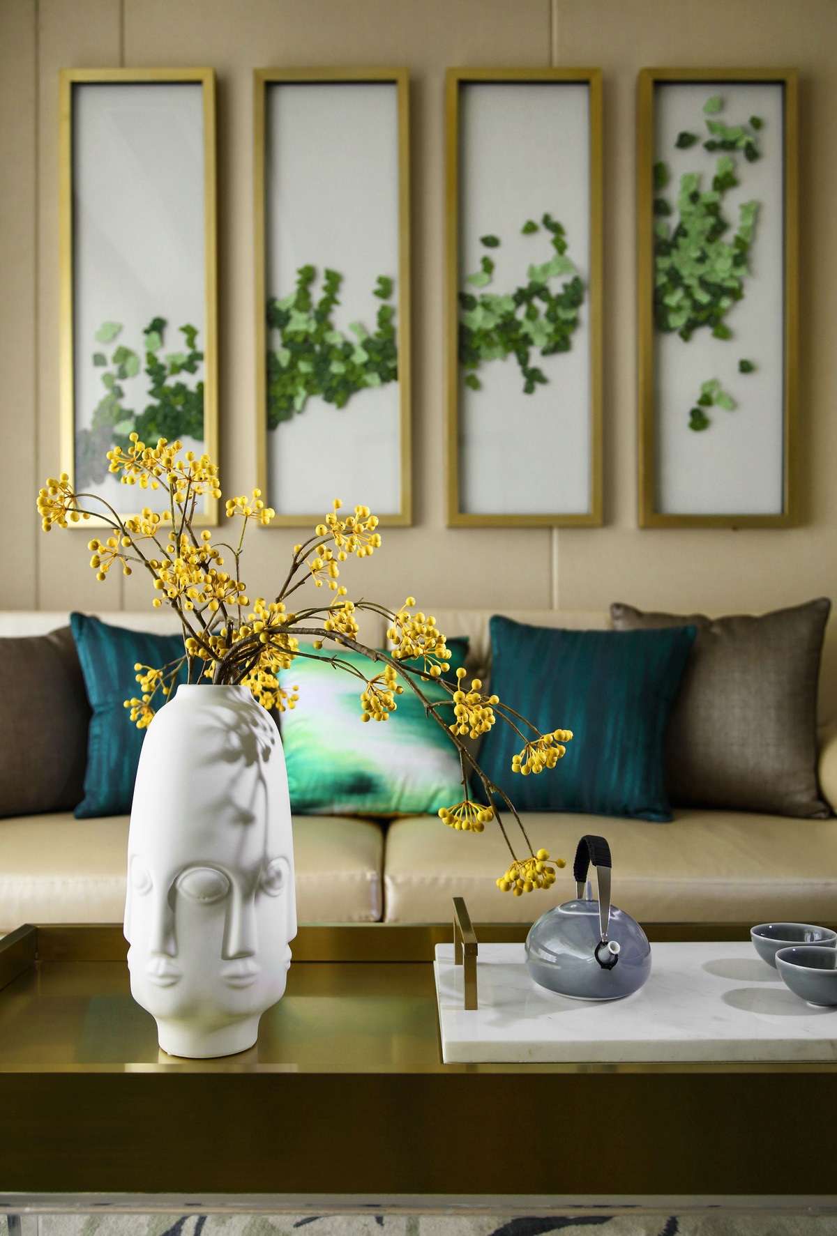 80后 客厅图片来自唯真装饰在典雅中式风的分享