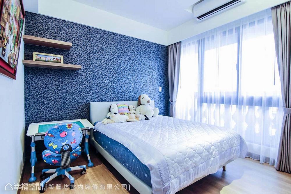 二居 现代 卧室图片来自幸福空间在208平风城絮语的分享