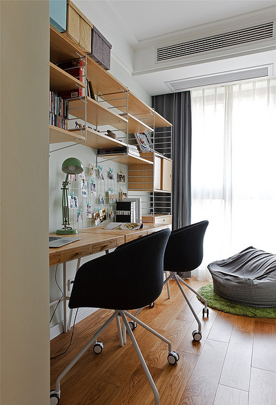 书房图片来自家装大管家在高颜值舒适 100平北欧清爽3居室的分享