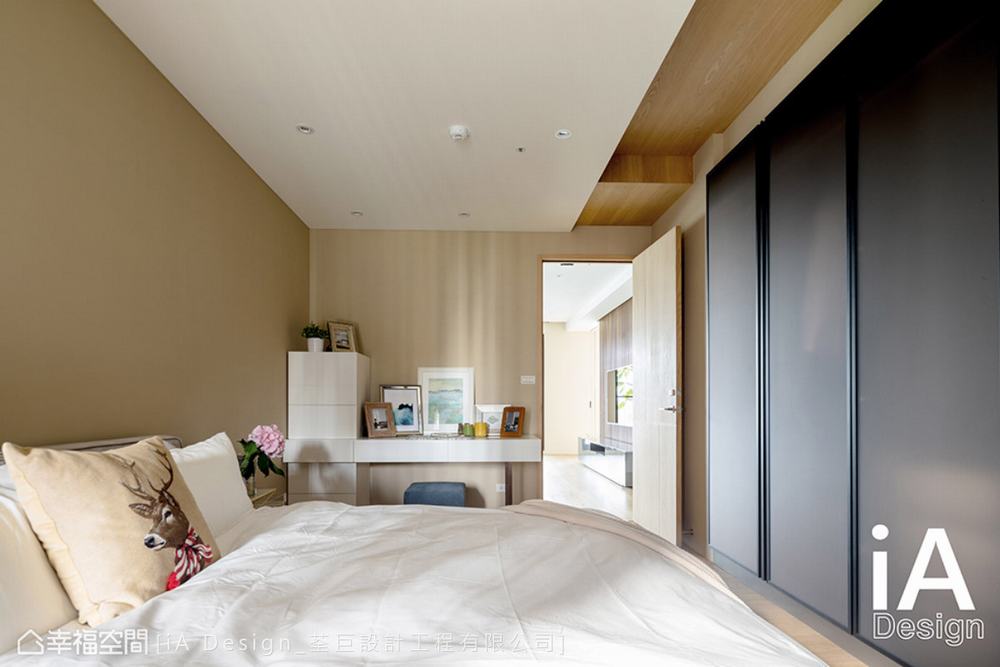 四居 大户型 现代 卧室图片来自幸福空间在231平美感设计 汇聚精彩新生活的分享