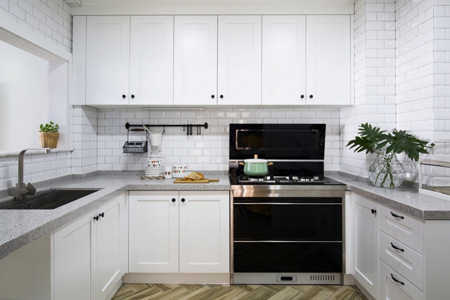 厨房图片来自峰光无限装饰大鹏在135㎡北欧风 清新大方又舒适的分享