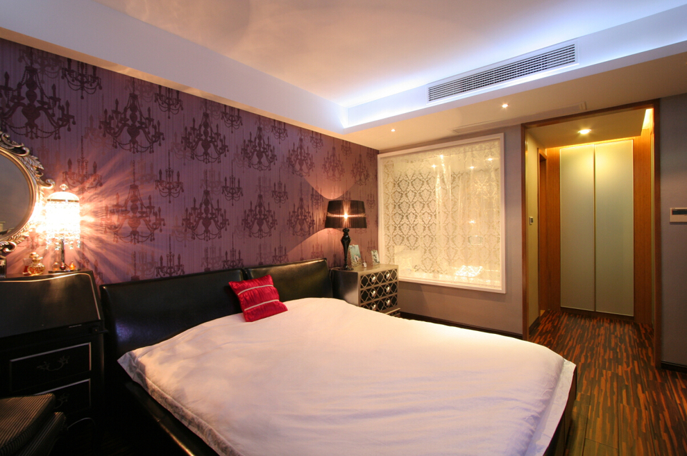 卧室图片来自西安峰光无限装饰在紫境城三居142平现代简约风格的分享