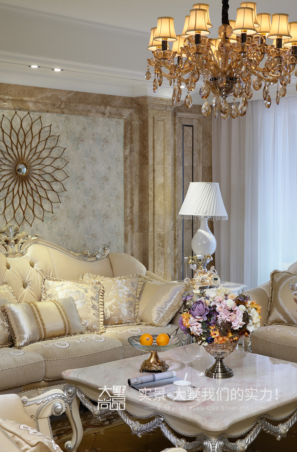 欧式 三居 客厅图片来自大墅尚品-由伟壮设计在沐雪雅律·值得收藏的欧式公寓的分享