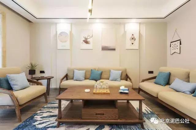 三居 白领 80后 混搭 简约 客厅图片来自北京泥巴公社官微在132㎡三室改两房，打造温馨小窝的分享