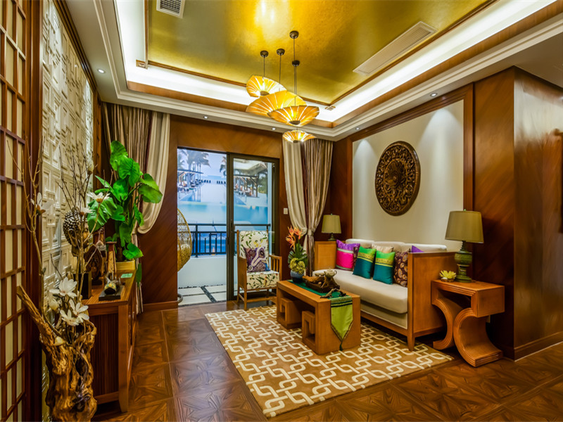 新古典 三居 大户型 收纳 80后 小资 东南亚 客厅图片来自高度国际姚吉智在143平米东南亚风格迷人异域美感的分享