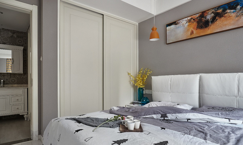卧室图片来自家装大管家在安静而平和 118平北欧清新3居室的分享