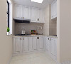 厨房的橱柜，则选用白色吸塑木纹的材质，是空间增加亮度，与家具形成反差，。