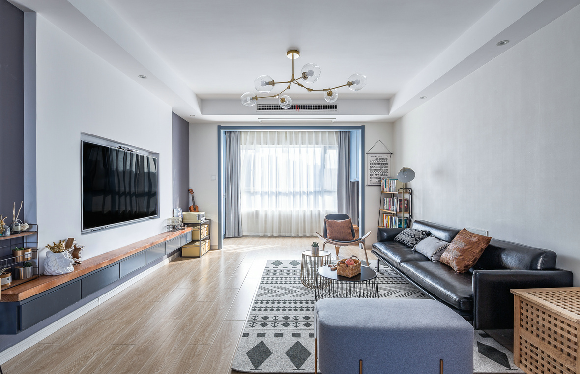 简约 别墅 混搭 三居 收纳 80后 小资 客厅图片来自重庆优家馆装饰在蓝色氛围中的怀旧意念的分享