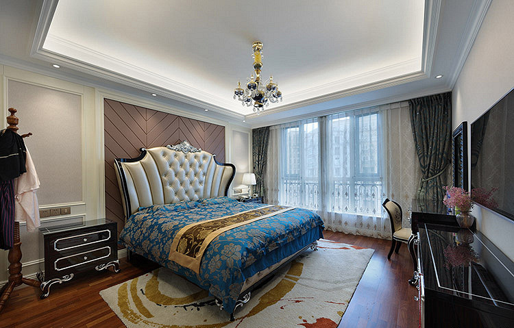 卧室图片来自家装大管家在时尚情怀 125平欧式古典雅致3居的分享