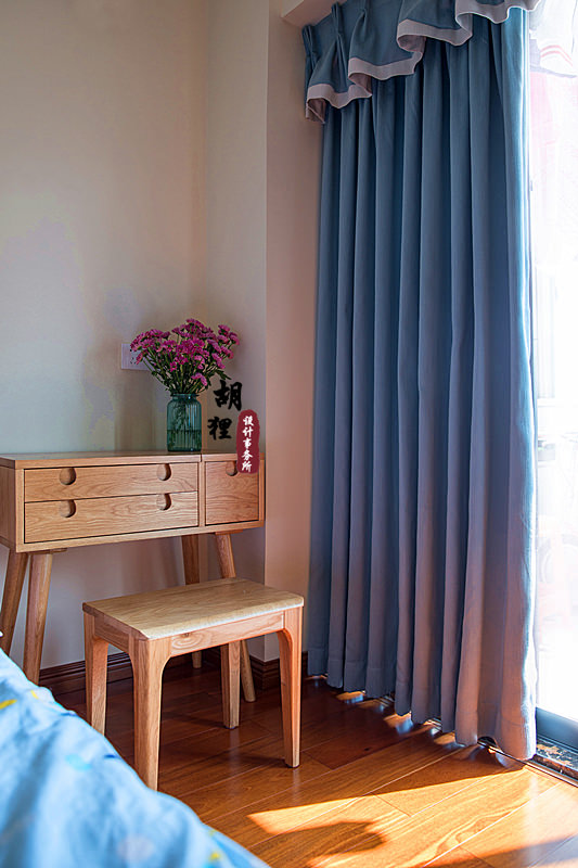 北欧风 卧室图片来自设计师胡狸在一抹蓝的分享