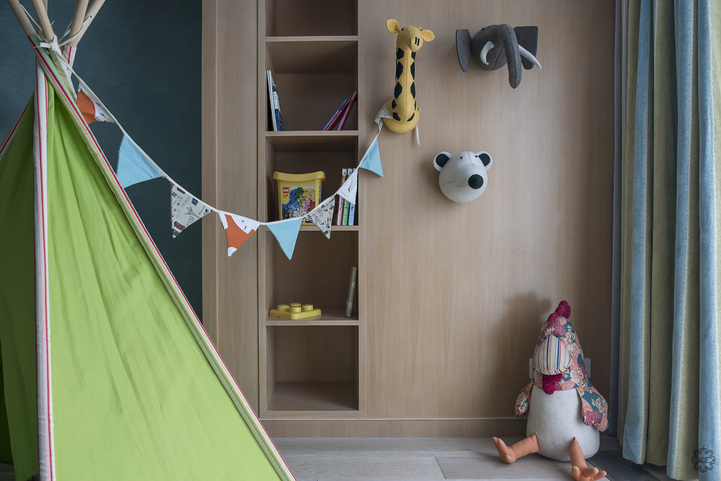 儿童房图片来自谢辉室内定制设计服务机构在温情容器的分享
