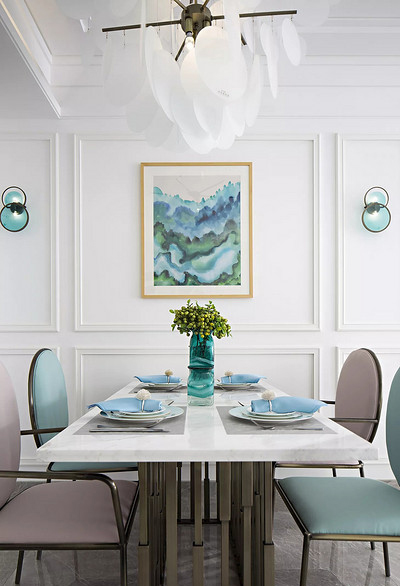 餐厅图片来自家装大管家在暖色调与蓝色 120平清爽简约3居的分享