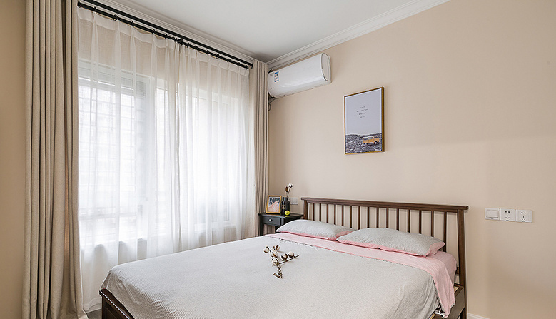 卧室图片来自家装大管家在89平北欧温馨居 治愈系暖暖的家的分享