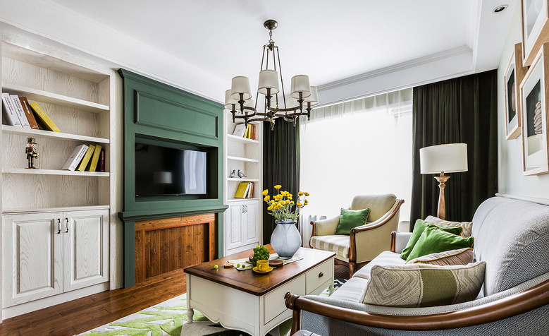 客厅图片来自家装大管家在一抹绿色 98平清新美式雅致空间的分享