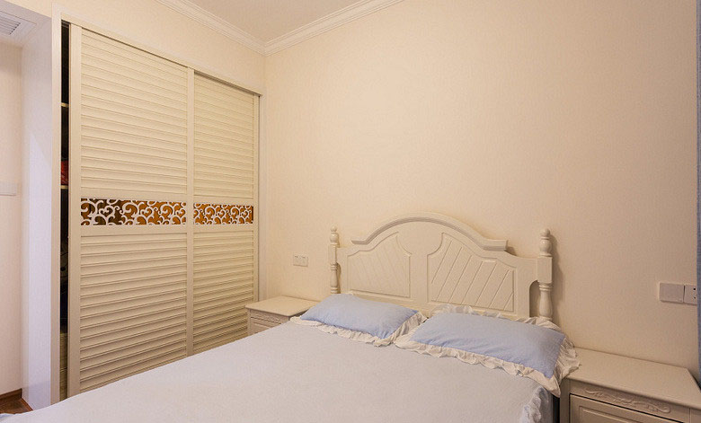 卧室图片来自家装大管家在淡淡的雅致 110平复古简美3居室的分享