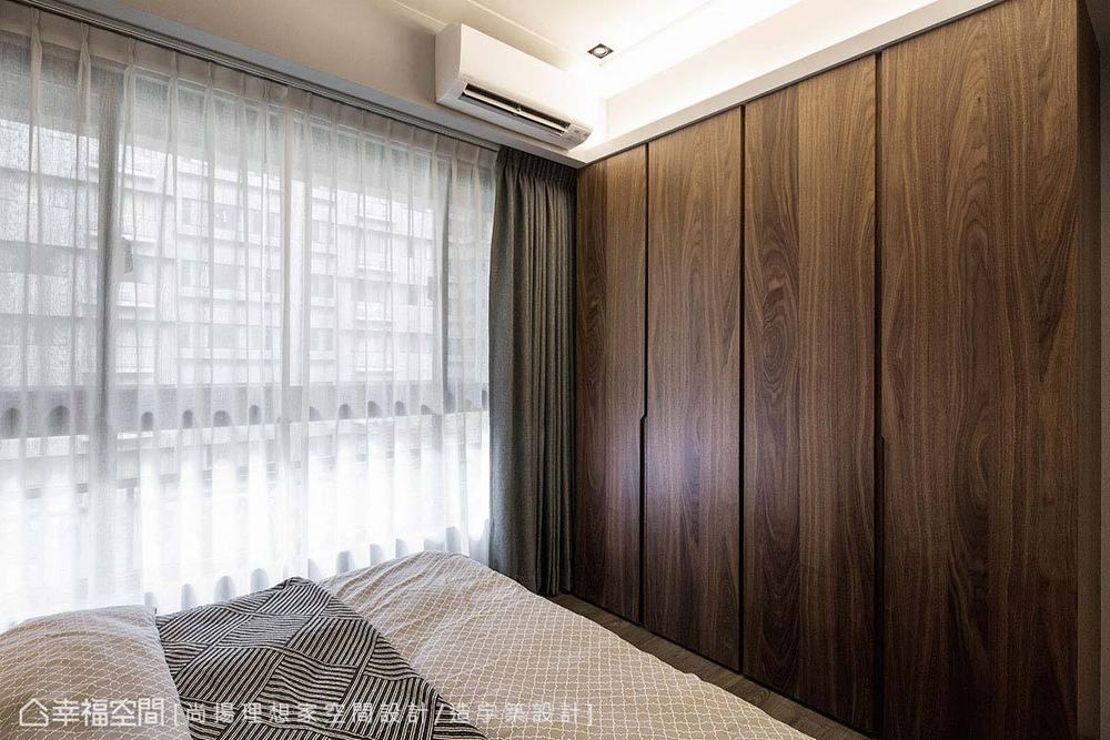三居 现代 卧室图片来自幸福空间在把森林带回家 69平艺文风木质居的分享