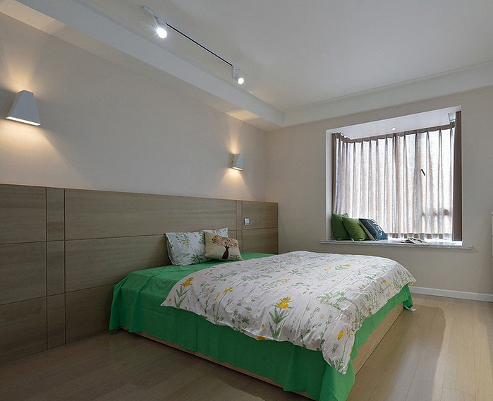 卧室图片来自家装大管家在简单线条 106平现代雅致时尚3居的分享