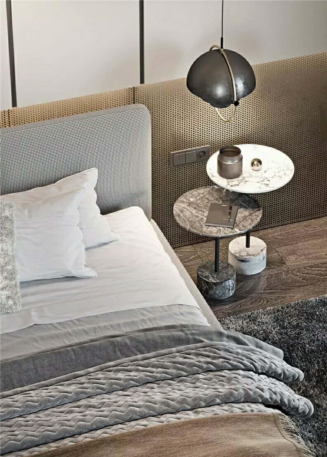 简约 小资 高级灰 卧室图片来自别墅设计师杨洋在高级灰的简洁优雅-别墅装修设计的分享