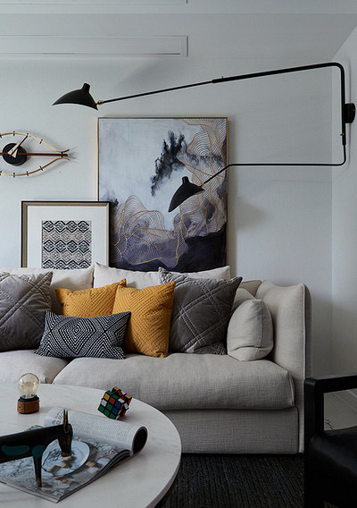 客厅图片来自家装大管家在110平现代混搭3室 简洁利落舒适的分享